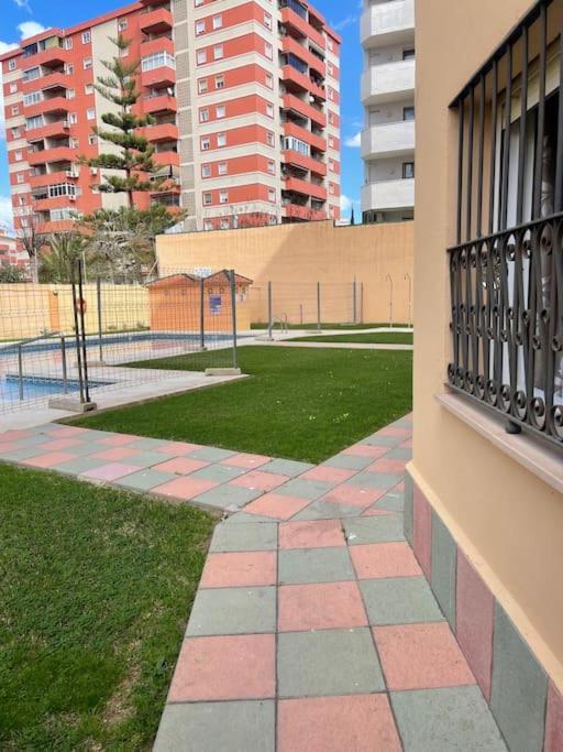 Estudio En Fuengirola Con Vistas Al Mar Kültér fotó